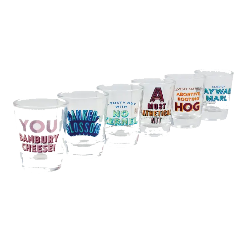 Vasos con insultos de Shakespeare