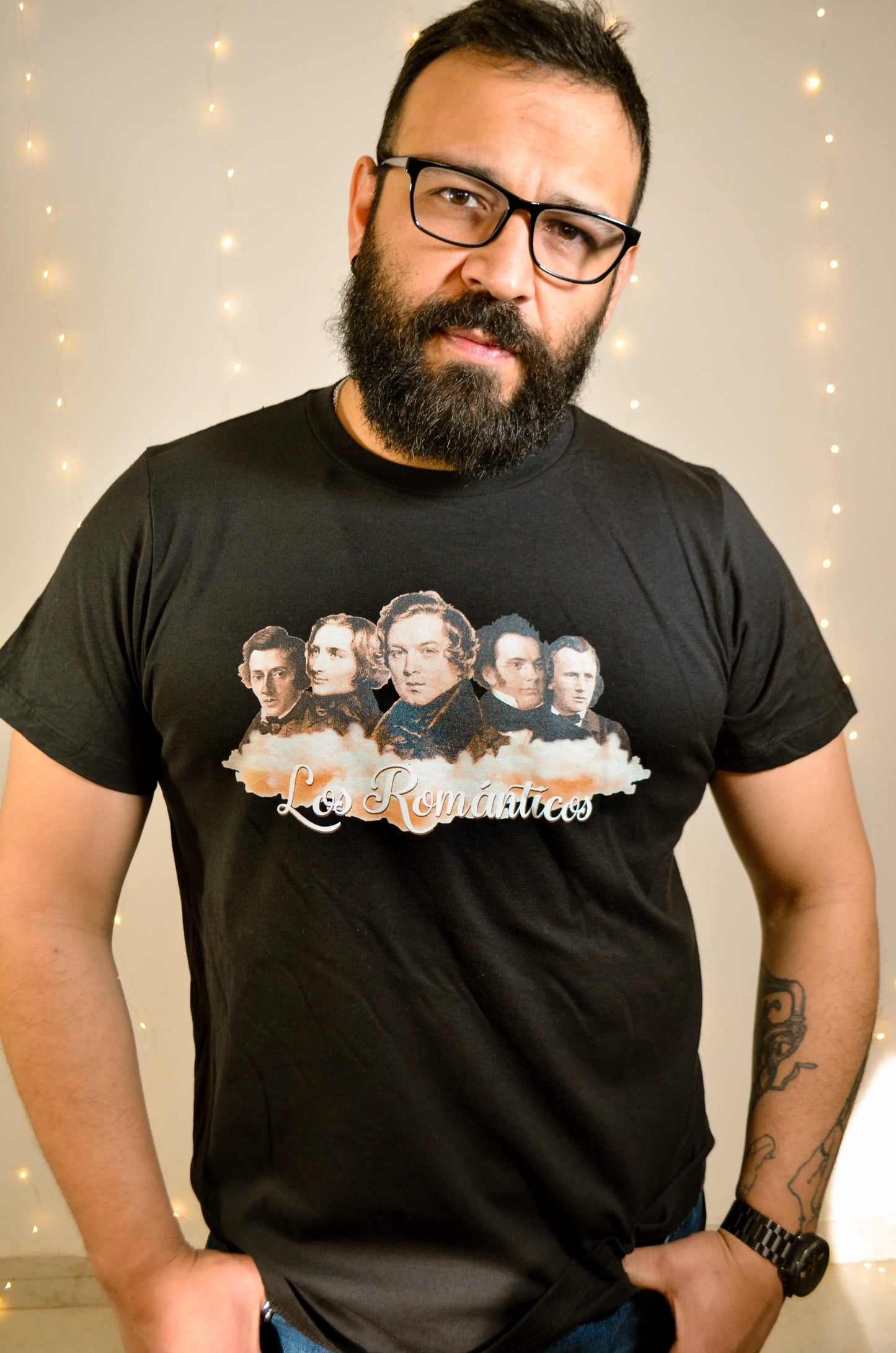 Playera Los Romanticos Negra
