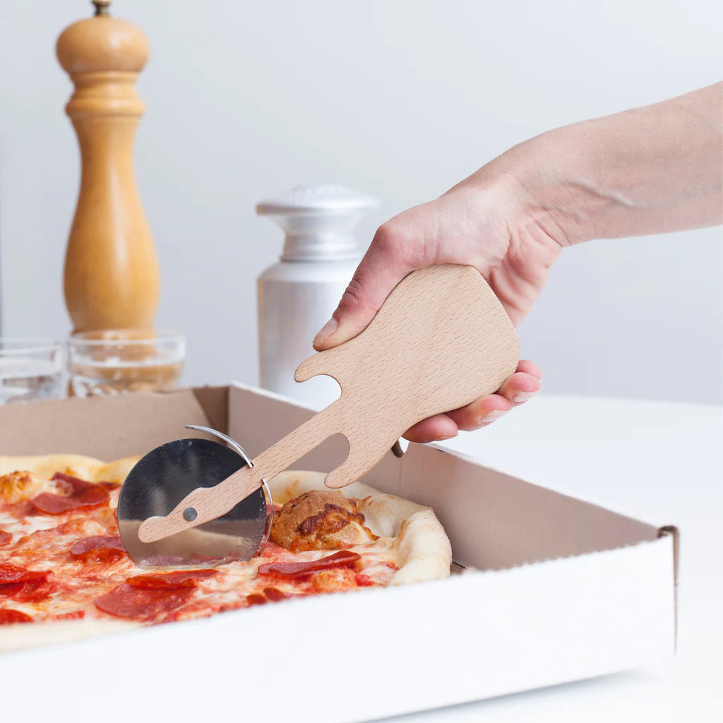 Cortador de pizza de madera