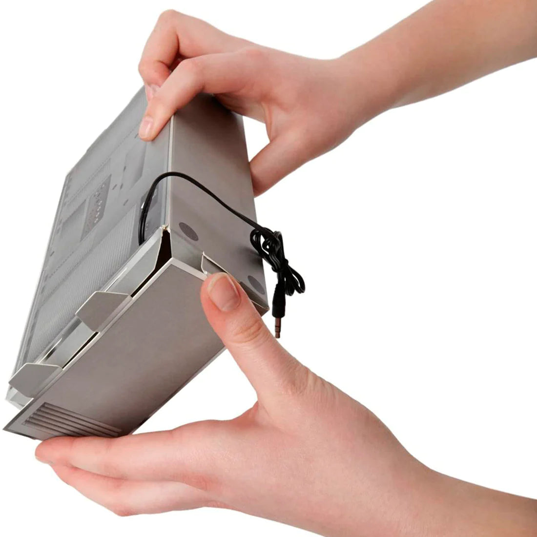 Altavoces armables diseño grabadora