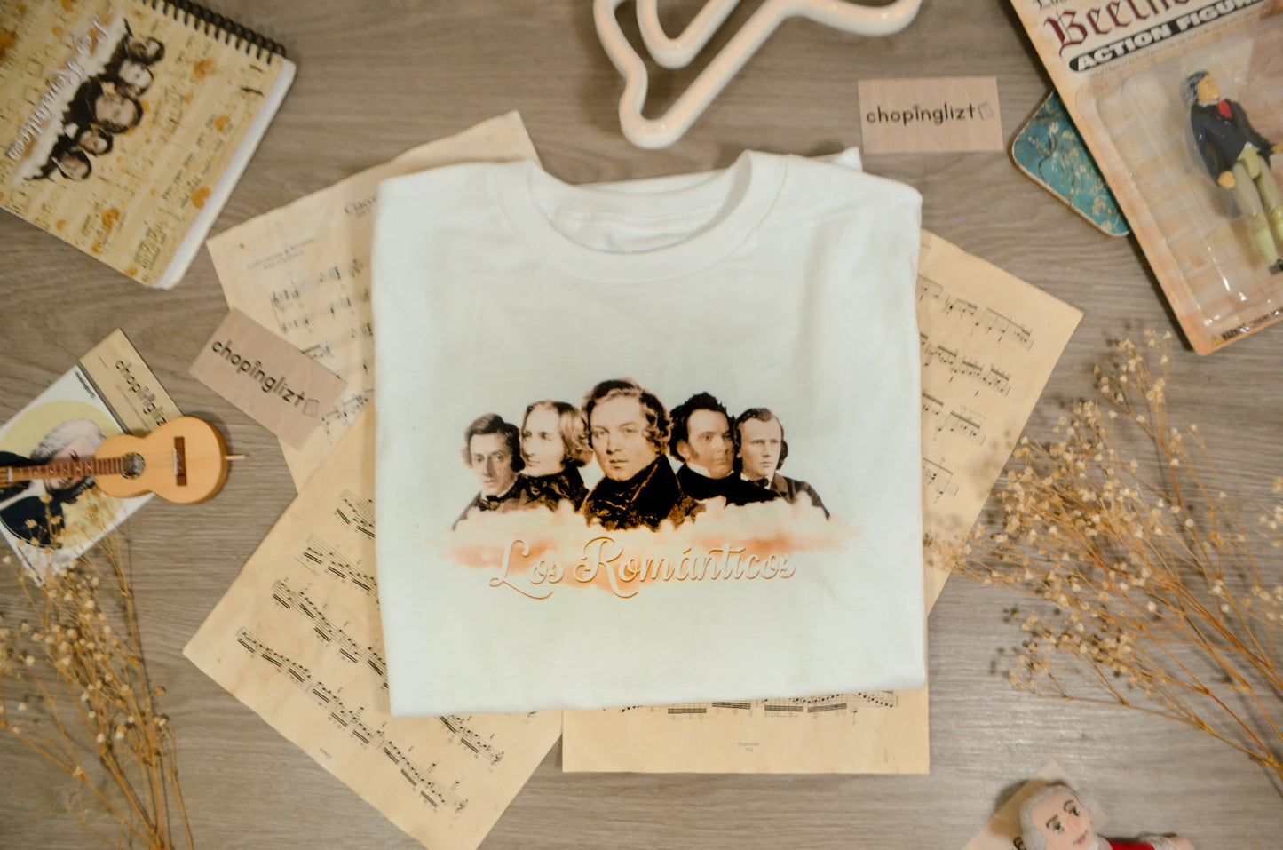 Playera Los Romanticos Blanca