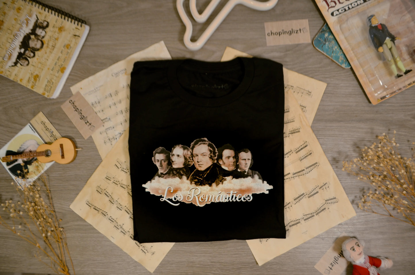 Playera Los Romanticos Negra